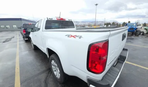 More photos of 2022 Chevrolet Colorado LT at RightDrive - 6930 Alameda, TX
