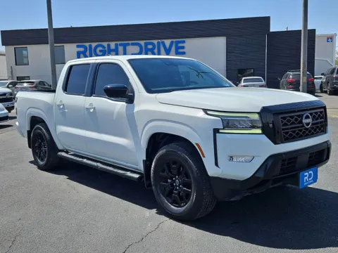 White 2023 Nissan Frontier SV for sale in El Paso, TX