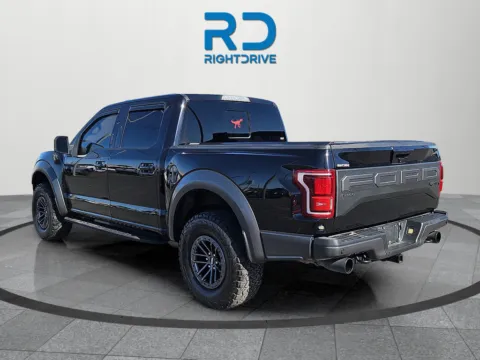 More photos of 2020 Ford F-150 Raptor at RightDrive - 6930 Alameda, TX