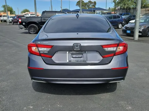 More photos of 2018 Honda Accord EX-L at RightDrive - 6930 Alameda, TX