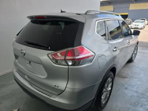 More photos of 2016 Nissan Rogue SV at RightDrive - 6930 Alameda, TX