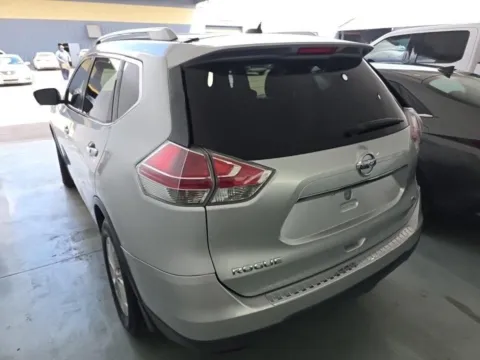 More photos of 2016 Nissan Rogue SV at RightDrive - 6930 Alameda, TX