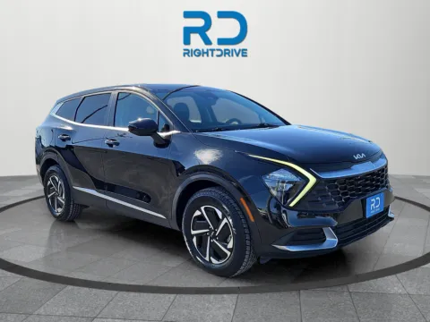 Black 2023 Kia Sportage Hybrid LX for sale in El Paso, TX