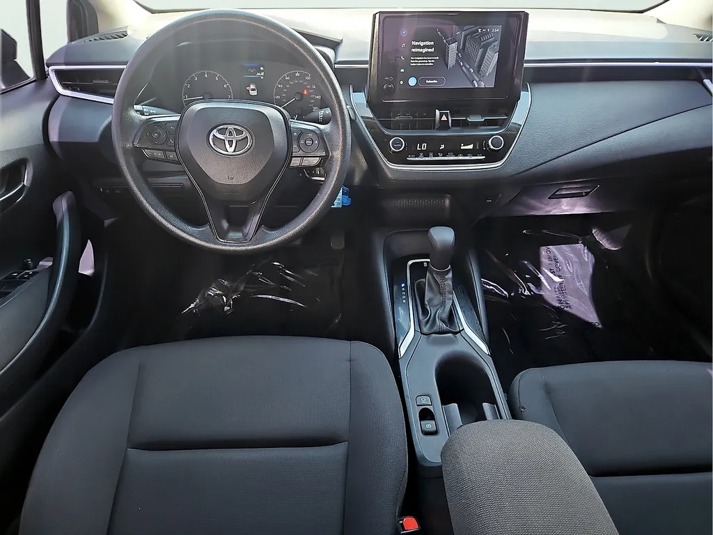 2024 Toyota Corolla LE - Photo 13