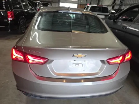 More photos of 2022 Chevrolet Malibu LT at RightDrive - 6930 Alameda, TX