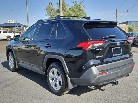 More photos of 2021 Toyota RAV4 Hybrid XLE at RightDrive - 6930 Alameda, TX
