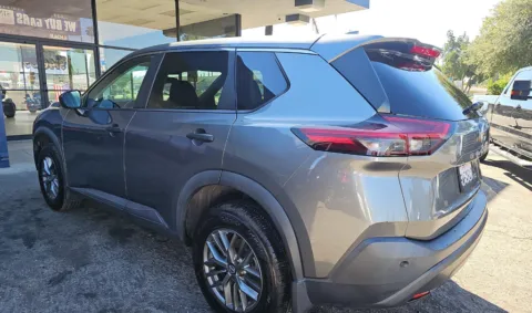 More photos of 2021 Nissan Rogue S at RightDrive - 6930 Alameda, TX