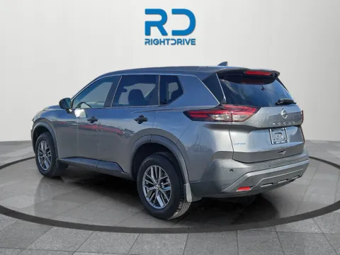 More photos of 2021 Nissan Rogue S at RightDrive - 6930 Alameda, TX