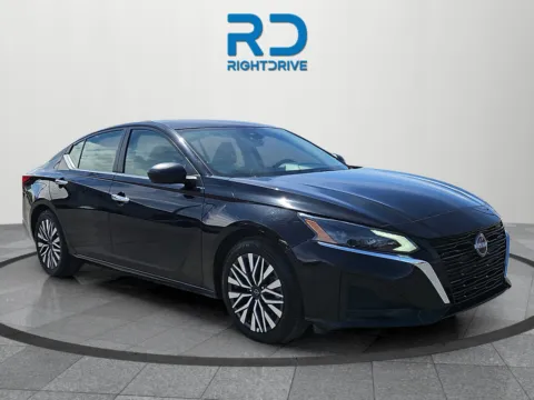 Black 2025 Nissan Altima 2.5 SV for sale in El Paso, TX