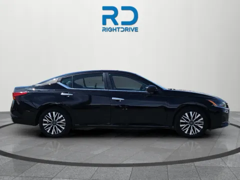 Photos of 2025 Nissan Altima 2.5 SV for sale in El Paso, TX at RightDrive - 6930 Alameda