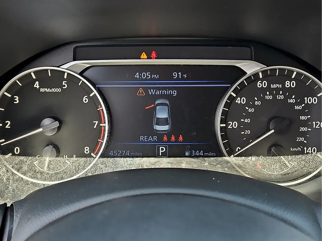 2025 Nissan Altima SV - Photo 21