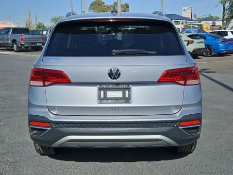 More photos of 2024 Volkswagen Taos 1.5T SE at RightDrive - 6930 Alameda, TX