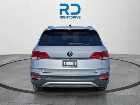More photos of 2024 Volkswagen Taos 1.5T SE at RightDrive - 6930 Alameda, TX