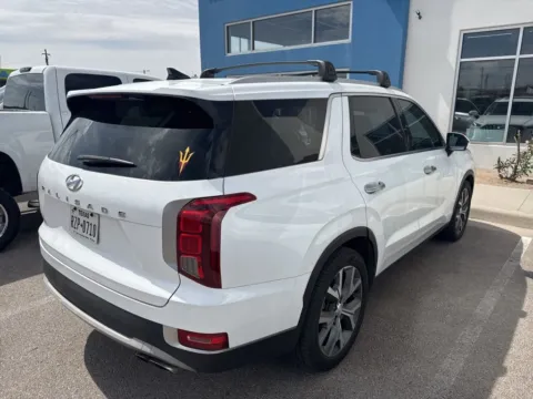 More photos of 2022 Hyundai Palisade SEL at RightDrive - 6930 Alameda, TX