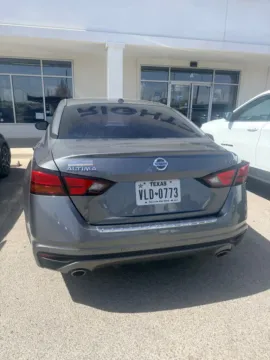 More photos of 2021 Nissan Altima 2.5 SR at RightDrive - 6930 Alameda, TX