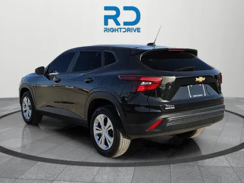 More photos of 2024 Chevrolet Trax LS at RightDrive - 6930 Alameda, TX