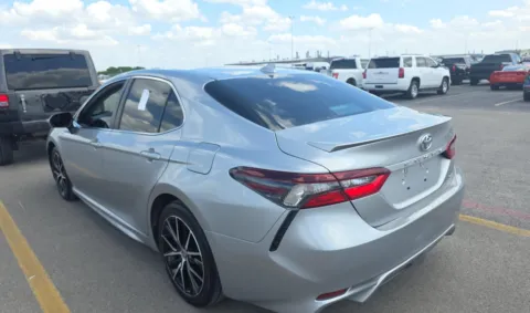 More photos of 2022 Toyota Camry SE at RightDrive - 6930 Alameda, TX