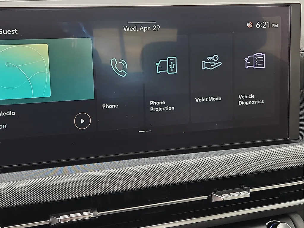 2025 Hyundai Sonata SEL - Photo 20