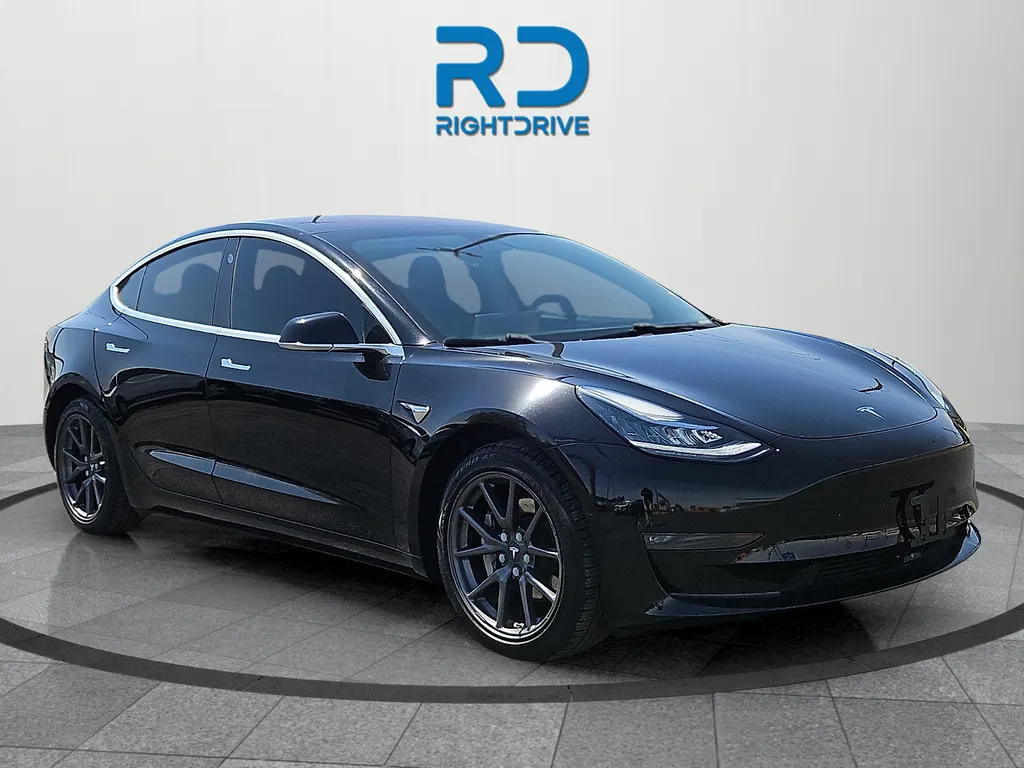Blue 2018 Tesla Model 3 Long Range for sale in El Paso, TX