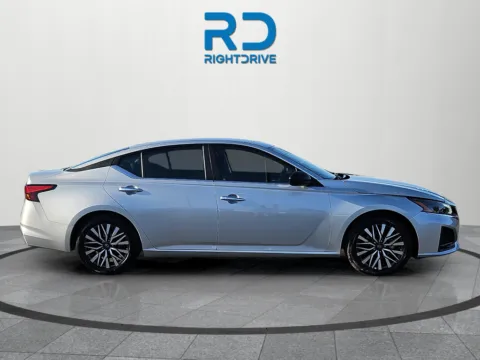 Photos of 2025 Nissan Altima 2.5 SV for sale in El Paso, TX at RightDrive - 6930 Alameda