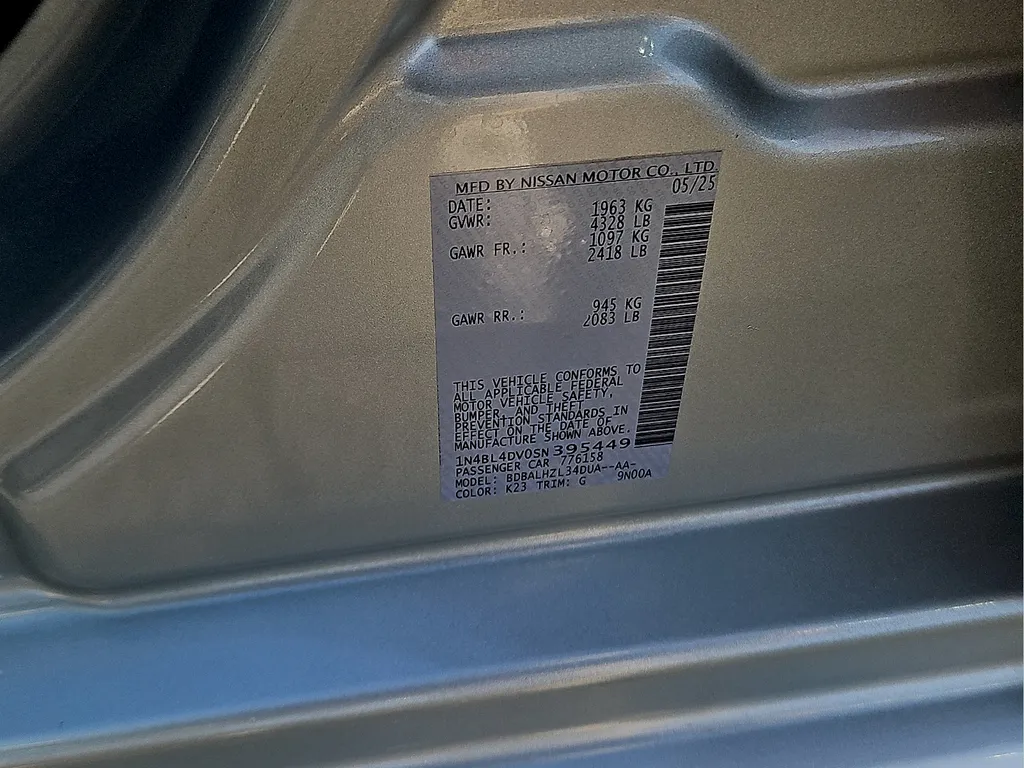 2025 Nissan Altima SV - Photo 14