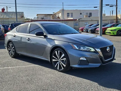 Gray 2021 Nissan Altima 2.5 SR for sale in El Paso, TX