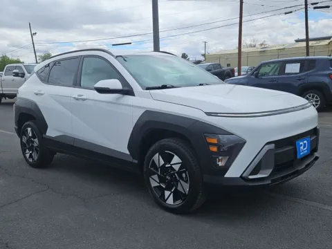 White 2025 Hyundai Kona SEL for sale in El Paso, TX