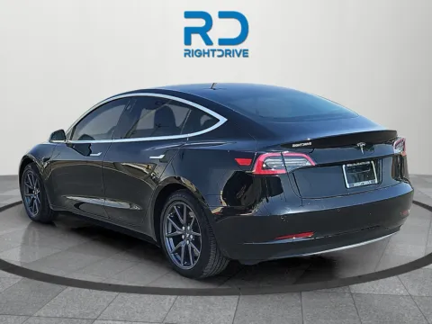 More photos of 2018 Tesla Model 3 Long Range at RightDrive - 6930 Alameda, TX