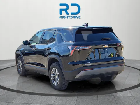 More photos of 2025 Chevrolet Equinox LT at RightDrive - 6930 Alameda, TX