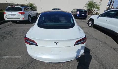 More photos of 2018 Tesla Model 3 Long Range at RightDrive - 6930 Alameda, TX