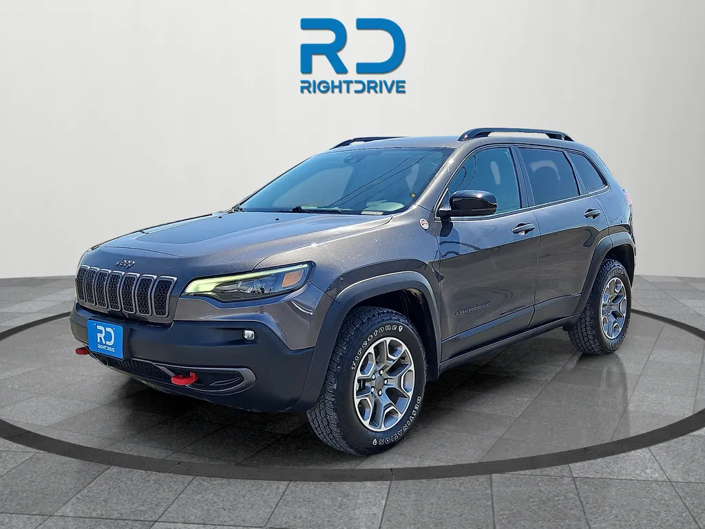 Jeep Cherokee photo 6