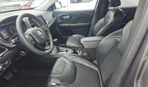 More photos of 2022 Jeep Cherokee Trailhawk at RightDrive - 6930 Alameda, TX