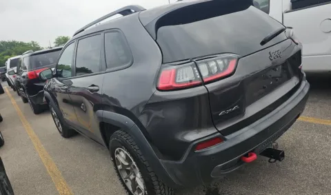 More photos of 2022 Jeep Cherokee Trailhawk at RightDrive - 6930 Alameda, TX