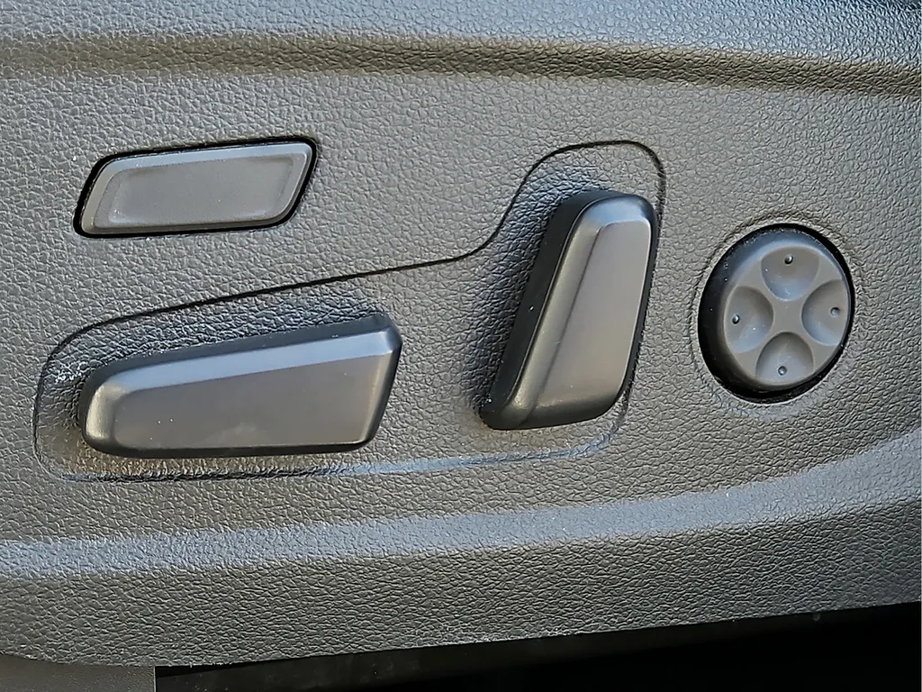 Hyundai Santa Fe photo 17