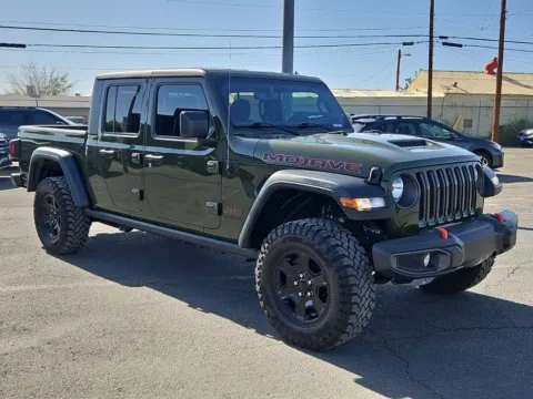 Green 2023 Jeep Gladiator Mojave for sale in El Paso, TX