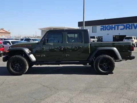 More photos of 2023 Jeep Gladiator Mojave at RightDrive - 6930 Alameda, TX