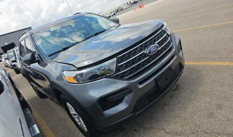 More photos of 2023 Ford Explorer XLT at RightDrive - 6930 Alameda, TX