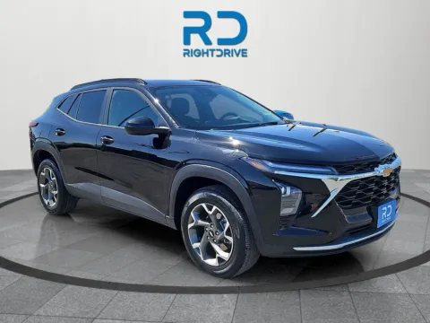 Black 2025 Chevrolet Trax LT for sale in El Paso, TX