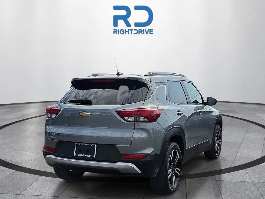 Chevrolet Trailblazer photo 3