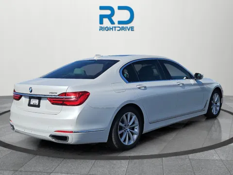 Another view of 2019 BMW 7 Series 750i for sale in El Paso, TX at RightDrive - 6930 Alameda