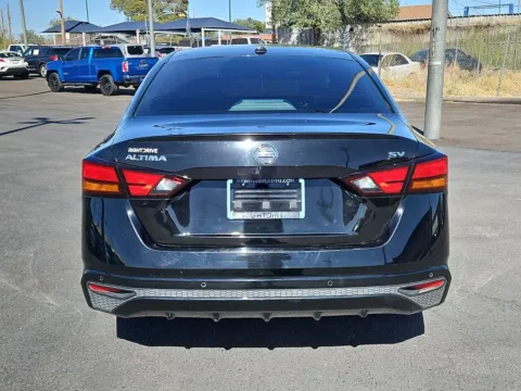 More photos of 2022 Nissan Altima 2.5 SV at RightDrive - 6930 Alameda, TX