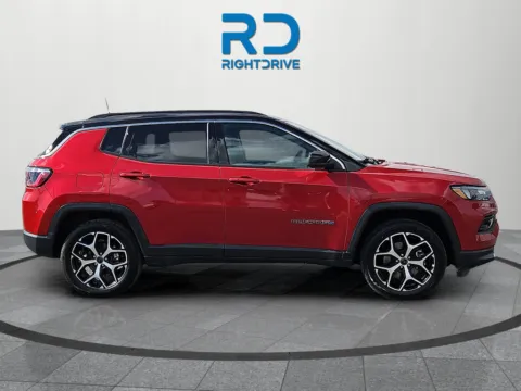 Photos of 2025 Jeep Compass Limited for sale in El Paso, TX at RightDrive - 6930 Alameda