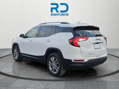 More photos of 2023 GMC Terrain SLT at RightDrive - 6930 Alameda, TX