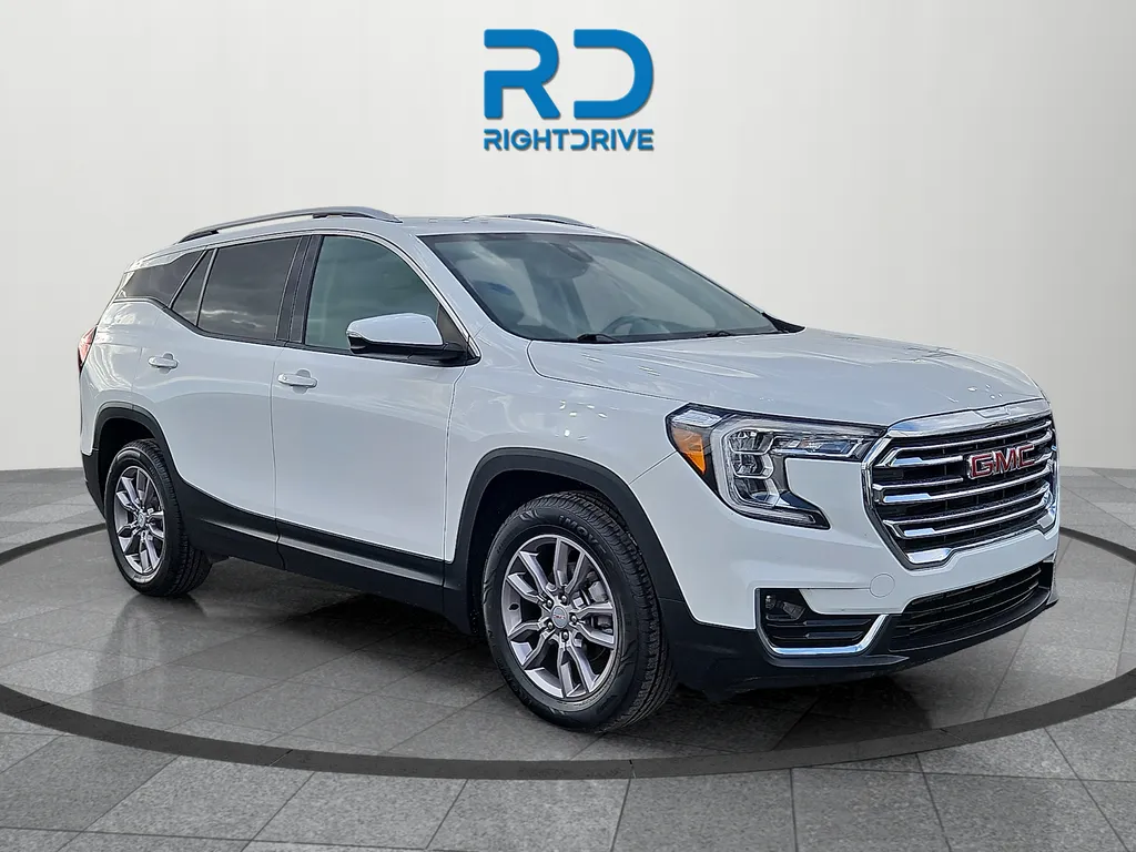 White 2023 GMC Terrain SLT for sale in El Paso, TX