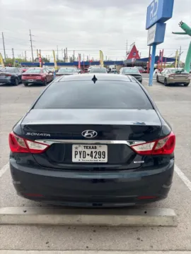 More photos of 2013 Hyundai Sonata Limited at RightDrive - 6930 Alameda, TX