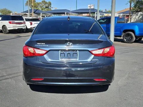 More photos of 2013 Hyundai Sonata Limited at RightDrive - 6930 Alameda, TX