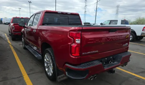 More photos of 2021 Chevrolet Silverado 1500 High Country at RightDrive - 6930 Alameda, TX