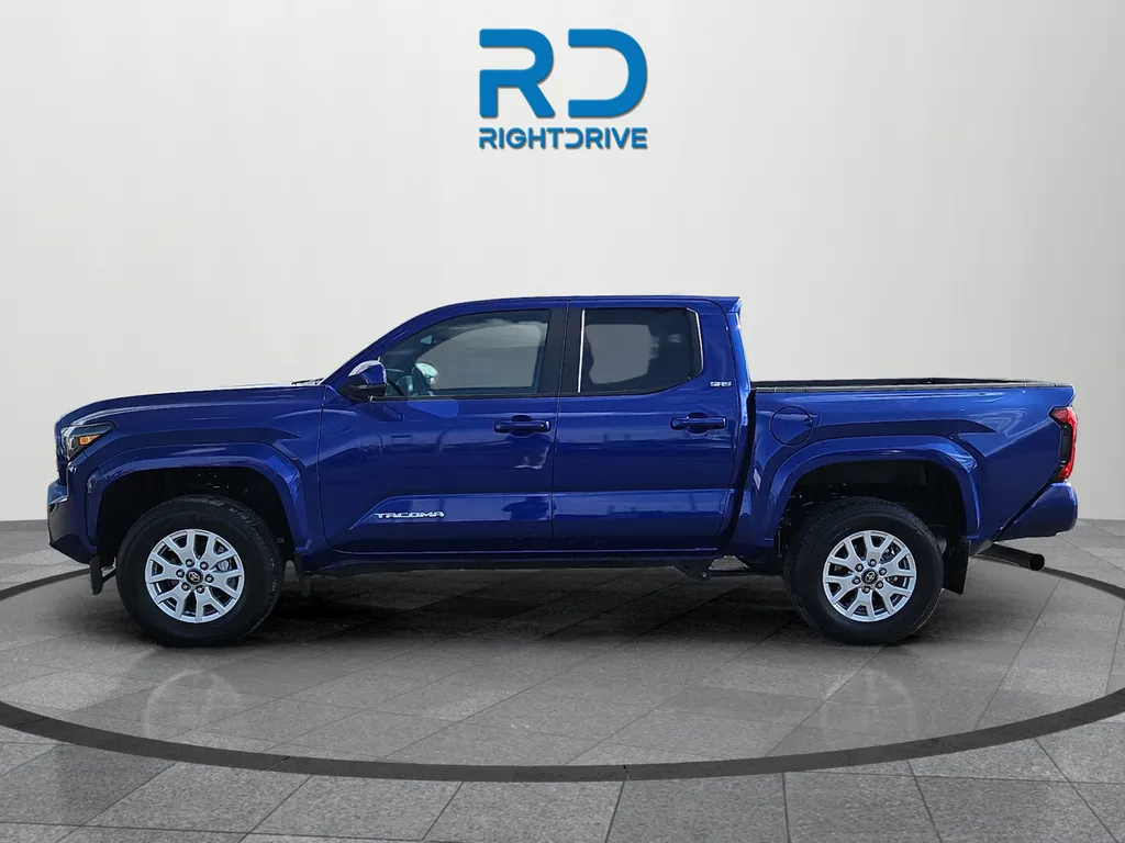 Toyota Tacoma photo 6