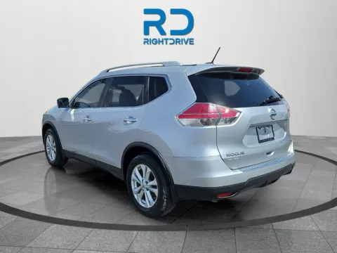 More photos of 2016 Nissan Rogue SV at RightDrive - 6930 Alameda, TX