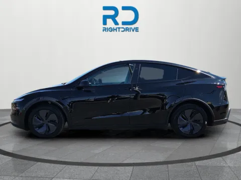 More photos of 2026 Tesla Model Y Long Range at RightDrive - 6930 Alameda, TX